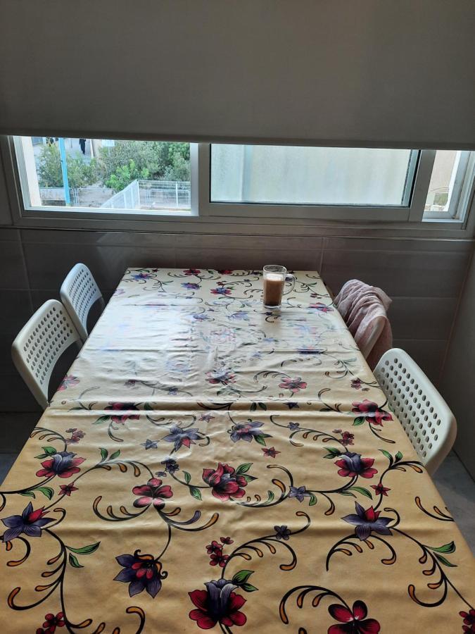 דירת אירוח חן - Chen Place Arad Buitenkant foto