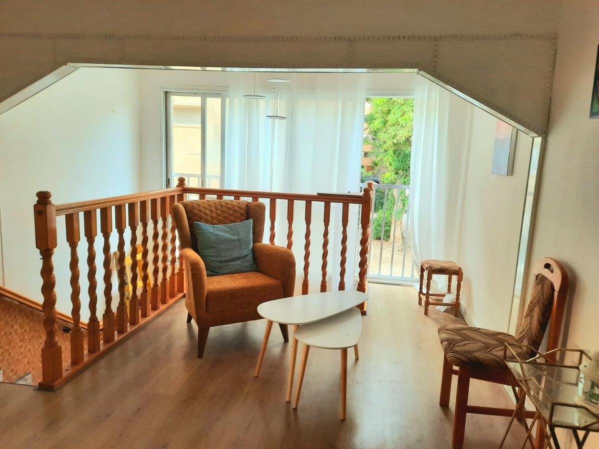 דירת אירוח חן - Chen Place Arad Buitenkant foto
